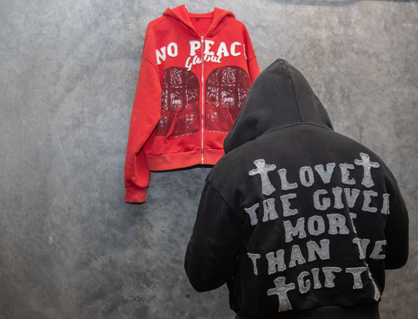 'Love The Giver' Zip Up Hoodie(Black)